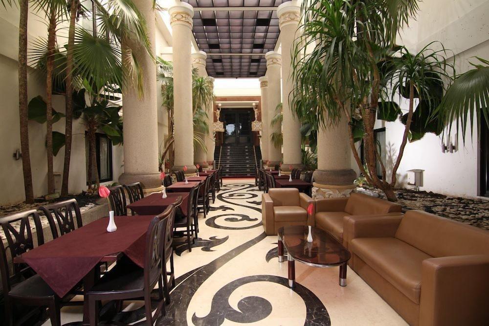 เดอะ อาเลียนเต โฮเทล Hotel มะลัง ภายนอก รูปภาพ